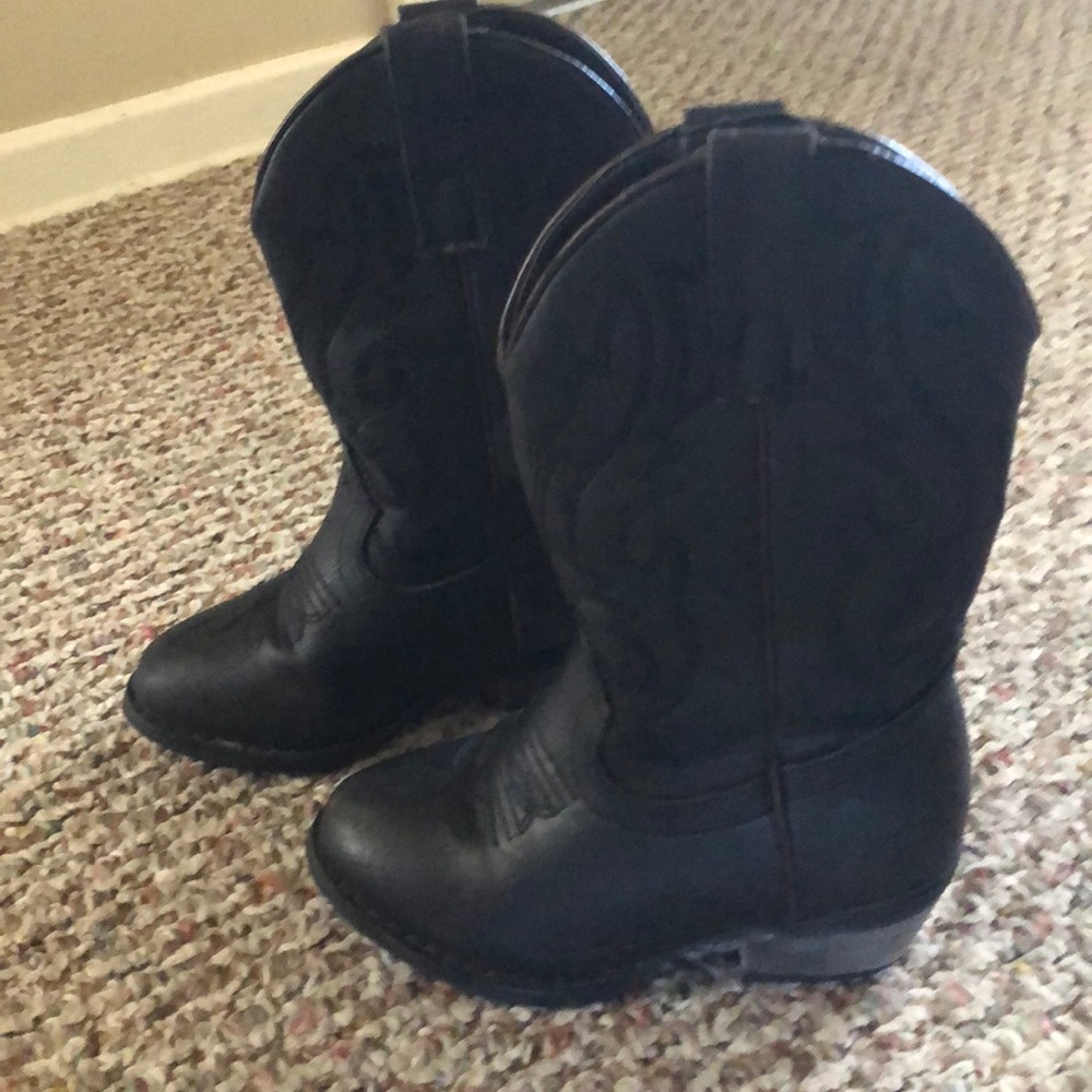 Toddler black cowboy boots